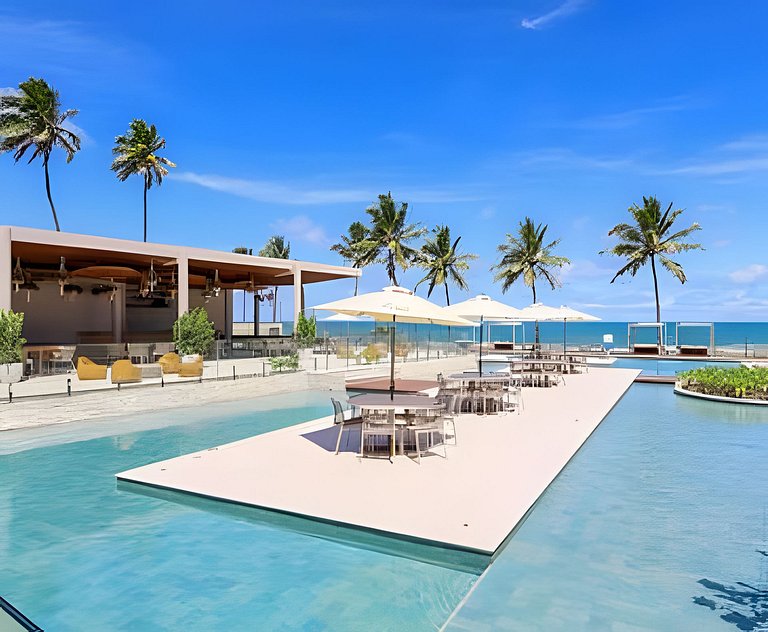 Apartamento beira-mar /resort pé na areia