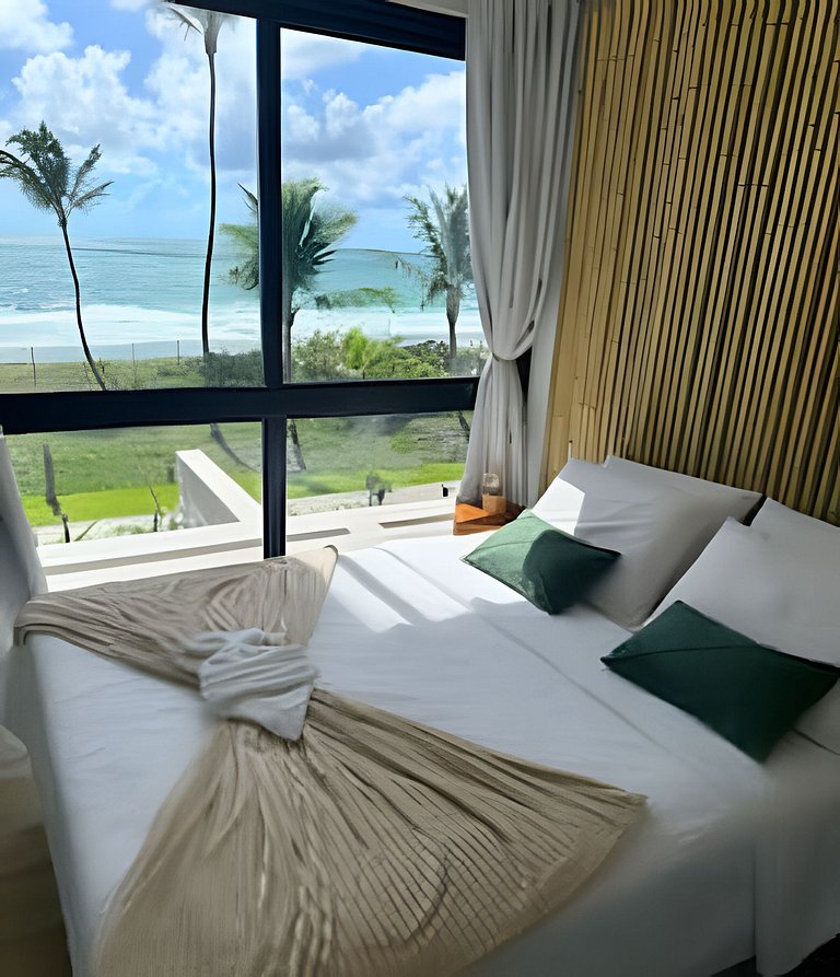 Apartamento beira-mar /resort pé na areia