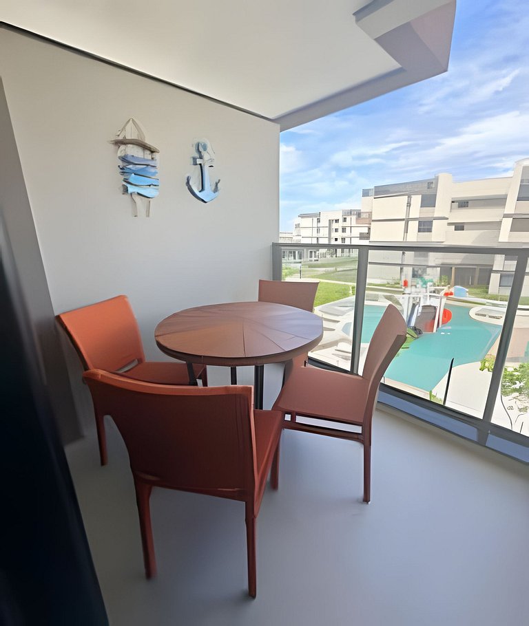 206 Ap vista piscina