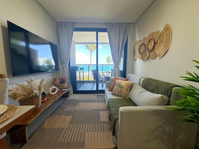 Apartamento beira-mar /resort pé na areia