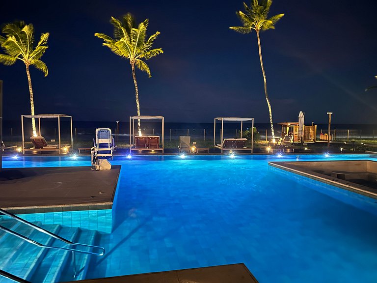 Ap 2 quartos resort beira-mar