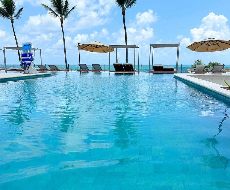 Conforto e Elegância à Beira-Mar